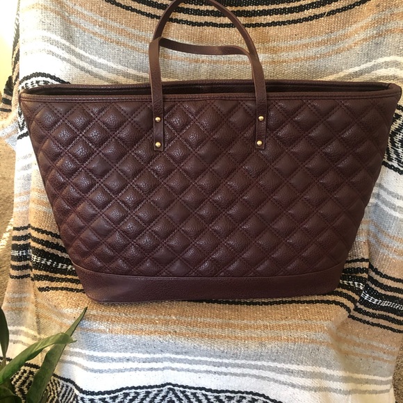 Merlot BCBG Bag - Picture 3 of 5